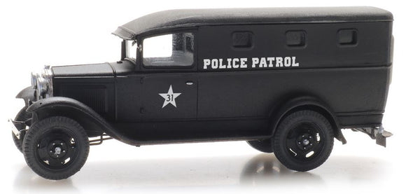Artitec 387.528 Ford Model AA Police Patrol
